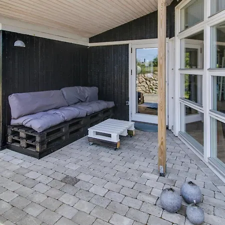 Aatos - 500m From The Sea By Interhome Дом отдыха