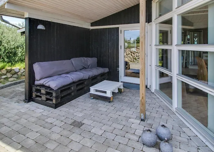 Aatos - 500m From The Sea By Interhome Holiday home