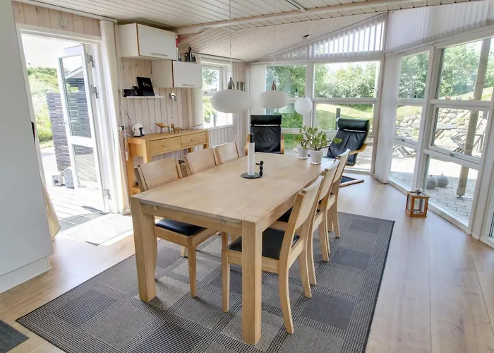 Holiday home Aatos - 500m From The Sea By Interhome *